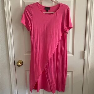 G by Giuliana Vibrant Pink criss cross top